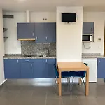 Micampus Estanislao Del Campo, Student Residence